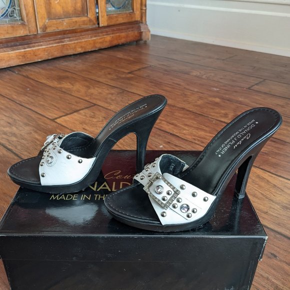 Donald J. Pliner Shoes - Donald J Pliner Gesto White Leather Western Rhinestone Buckle Mules Size 6.5